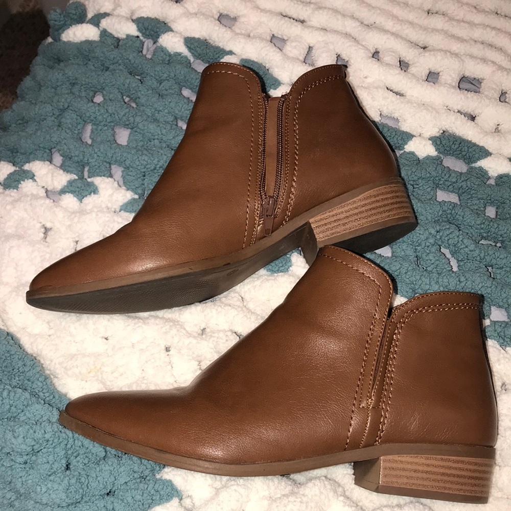 Barely been worn since it’s too small